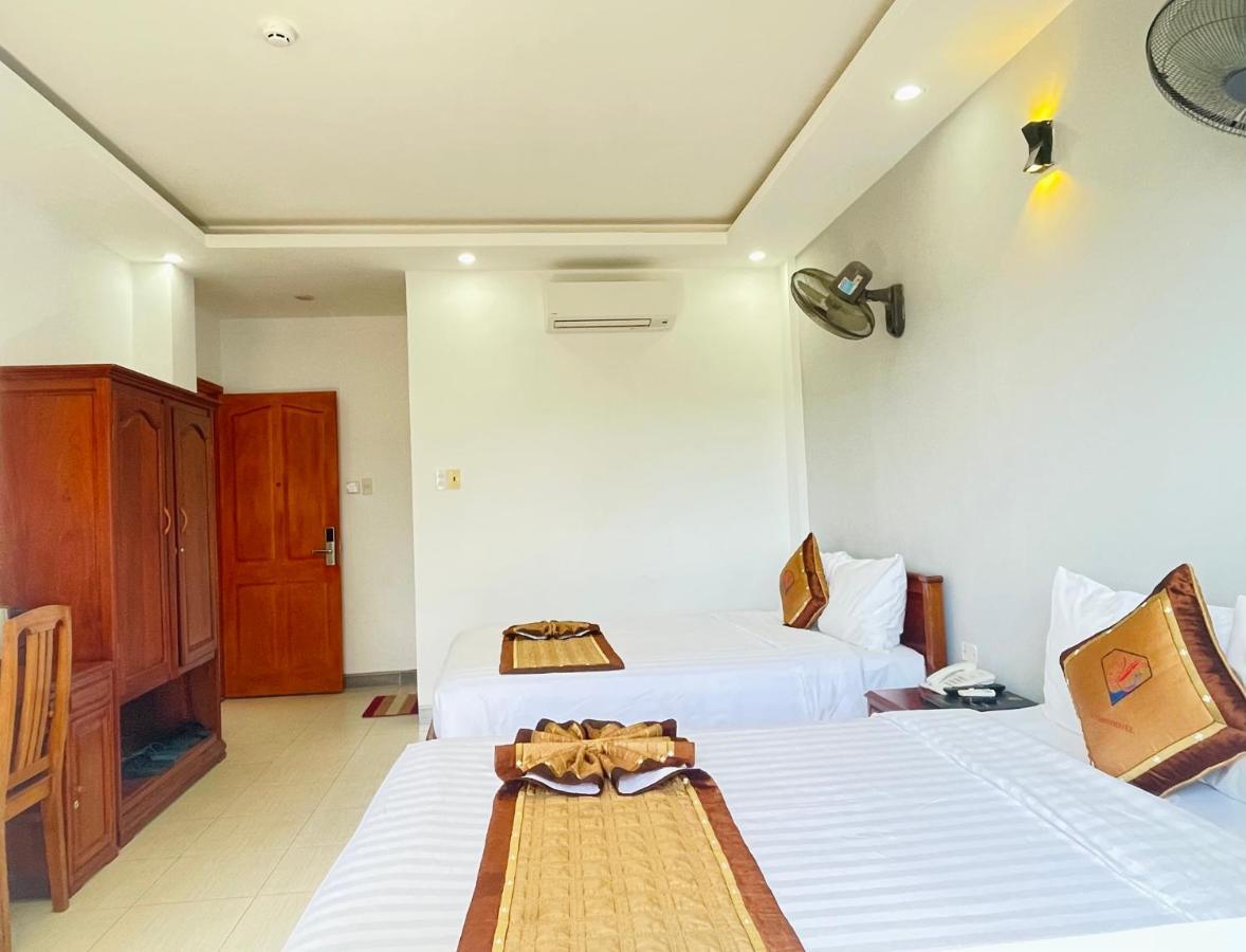 Y Linh Hotel Quy Nhon Exteriör bild